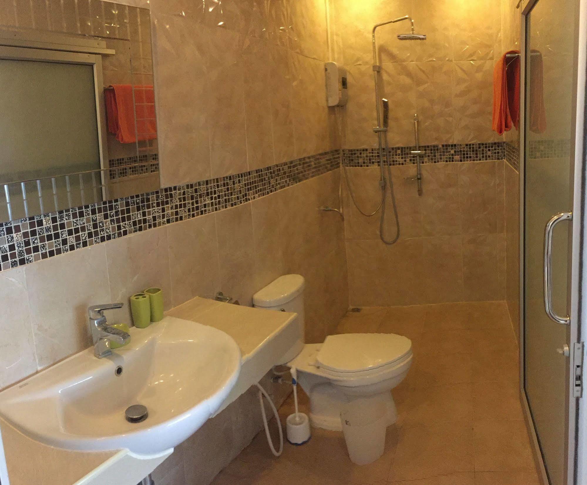 Merlin Plaza Apartments خاو لاك المظهر الخارجي الصورة